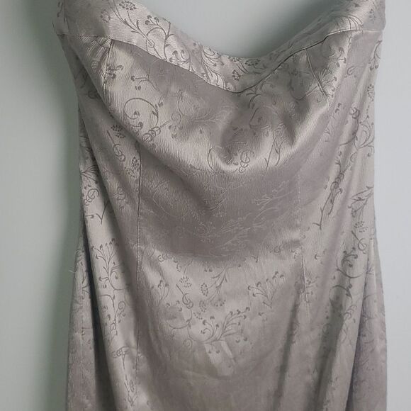 Vintage Express Silver Strapless Dress - Size 2 - Picture 3 of 7